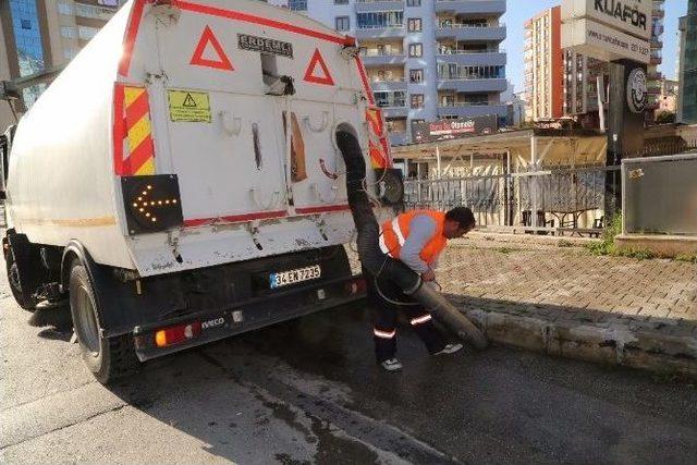 İlkadım’a Çok Fonksiyonlu Temizlik Aracı