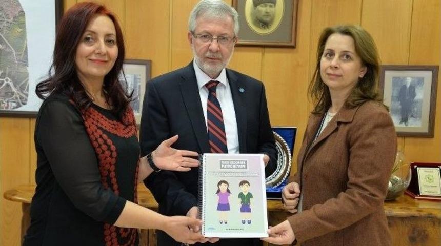 &Ccedil;ocukları Cinsel İstismara Karşı Eğiten Bir Program Geliştirildi