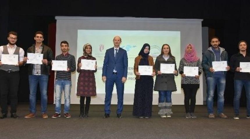 Uluslararası &Ouml;ğrenciler Akademisi Sertifika T&ouml;reni