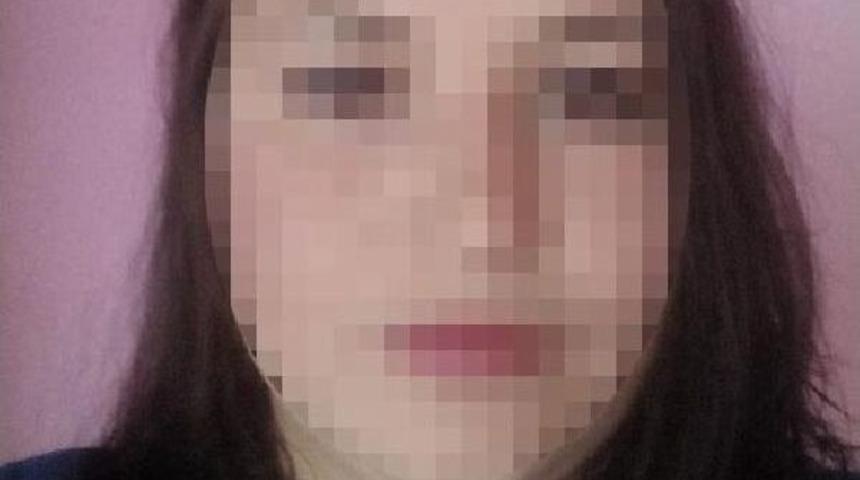 Yasak Aşk Yaşadığı &Ouml;ne S&uuml;r&uuml;len Erkeği &Ouml;ld&uuml;rd&uuml;