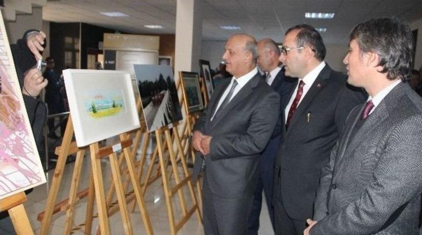 Bu Sefer &Ouml;ğretmenler Sergi A&ccedil;tı