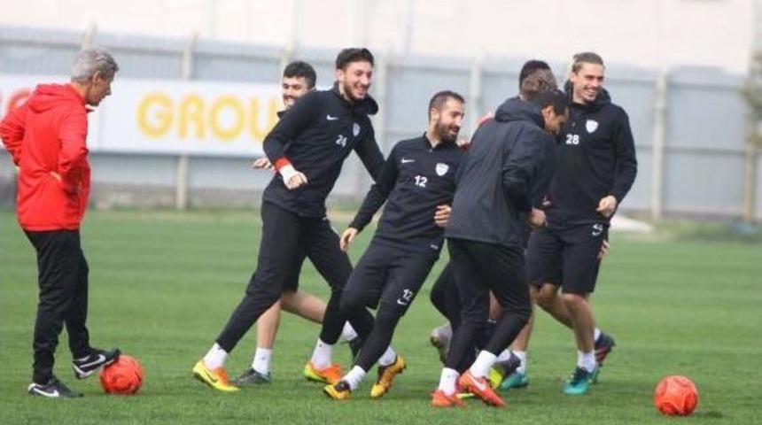 Manisaspor'da Bandırmaspor Hazırlıkları S&uuml;r&uuml;yor