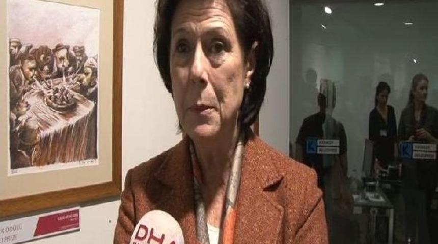 &Ouml;d&uuml;l Alan Karikat&uuml;rlerin Sergisi A&ccedil;ıldı