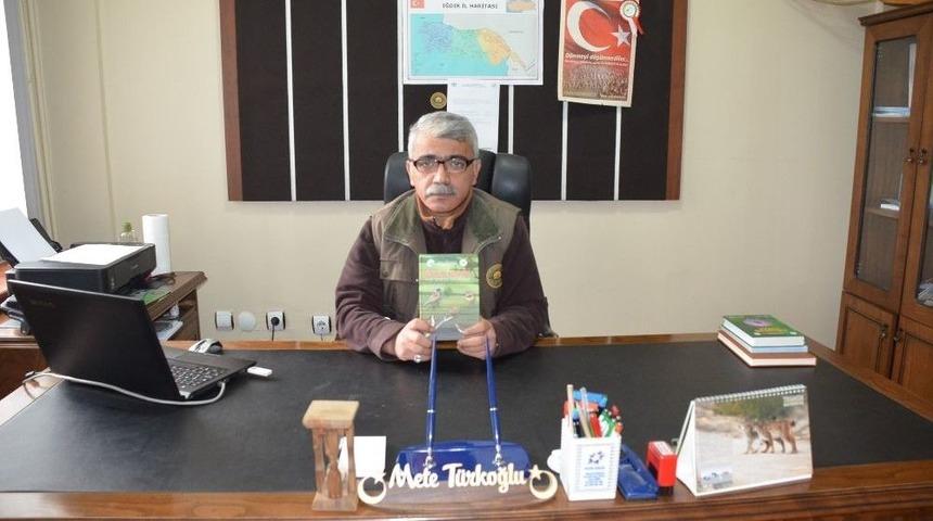 T&uuml;rkoğlu &lsquo;ığdır&rsquo;ın Kuşları&rsquo; Kitabını Tanıttı