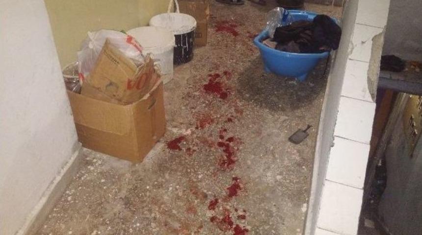 Bursa&rsquo;da Gen&ccedil; Kadın, Eşini &Ccedil;ocuğunun G&ouml;z&uuml; &Ouml;n&uuml;nde &Ouml;ld&uuml;rd&uuml;