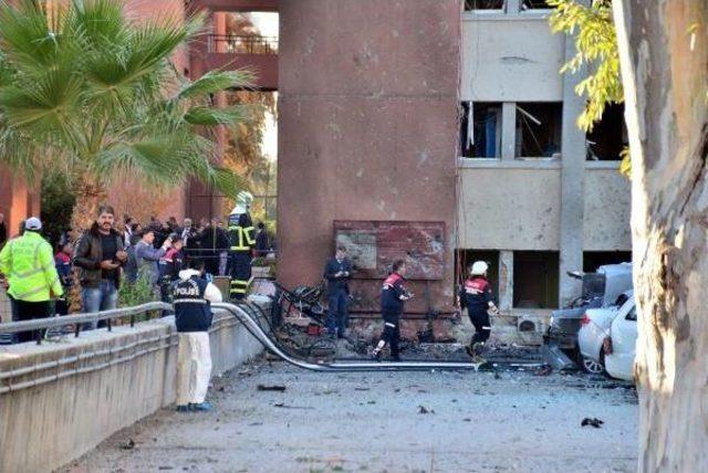 Adana Valiliği'ne Bombalı Araçla Saldırı: 2 Ölü, 21 Yaralı (3)