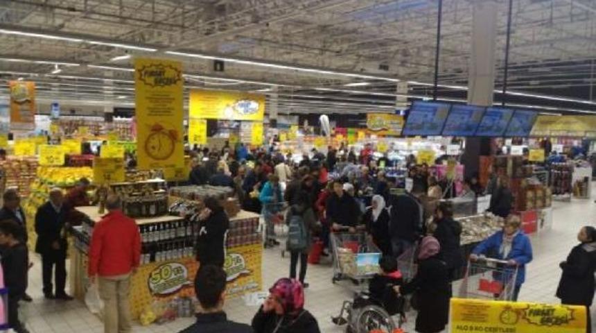 Carrefoursa&rsquo;Da &ldquo;Fırsat Gecesi&rdquo;
