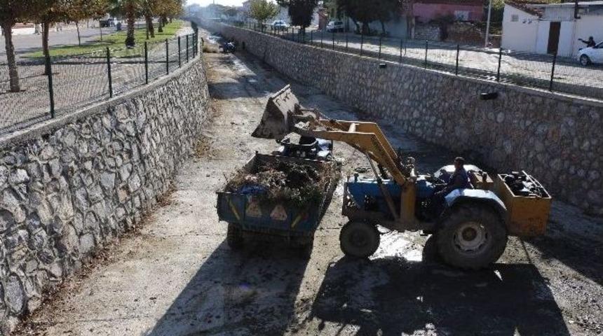 Germencik İl &Ccedil;ayı&rsquo;nda Kış Temizliği