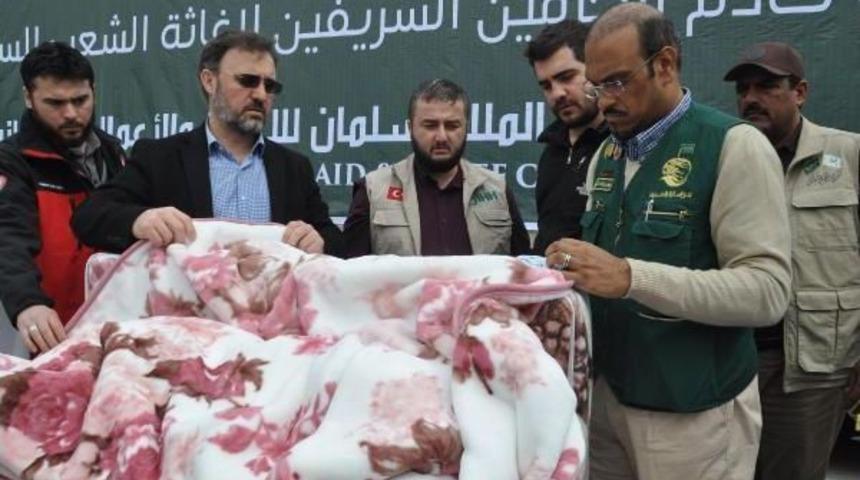 Kral Selman Vakfı'ndan Suriyelilere 66 Tır Yardım