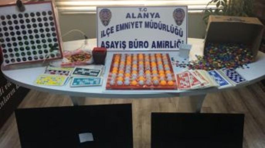 Alanya&rsquo;da 2 Ayrı Adrese Tombala Baskını
