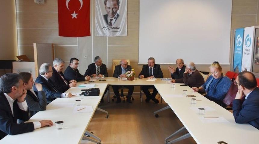 Başkan Eşkinat Tekirdağ Kent Konseyi&rsquo;ni Ziyaret Etti