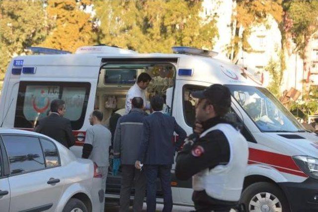 Adana Valiliği'ne Bombalı Araçla Saldırı; 2 Ölü, 16 Yaralı- Ek Fotoğraflar (2)