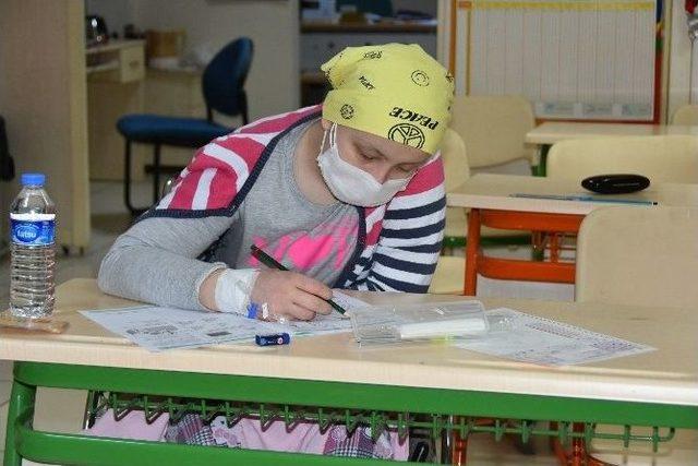 Hastanede Teog Heyecanı 1