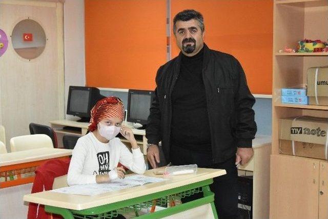 Hastanede Teog Heyecanı 2