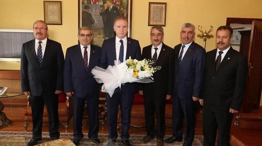 Muhasebecilerden, Vali Gül’e Ziyaret