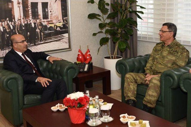 Jandarma Genel Komutan Yardımcısı Korgeneral İbrahim Yaşar’dan Vali Demirtaş’a Ziyaret