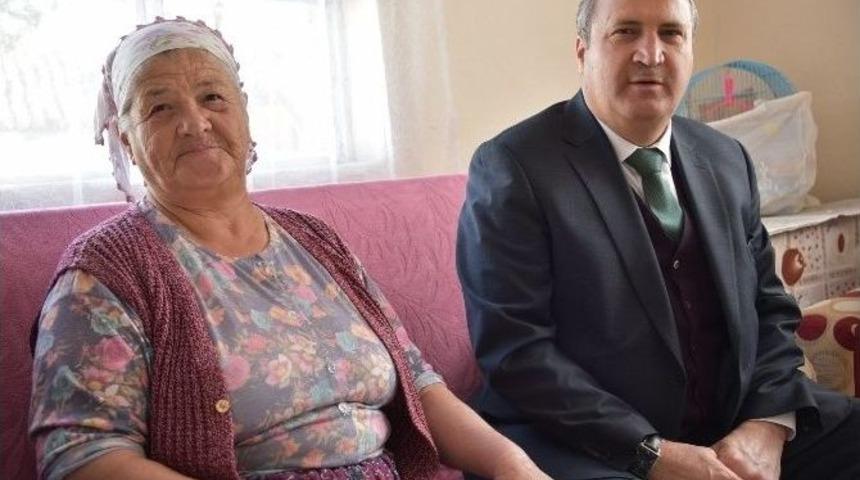 Yunusemre Bir Ailenin Daha Y&uuml;z&uuml;n&uuml; G&uuml;ld&uuml;rd&uuml;