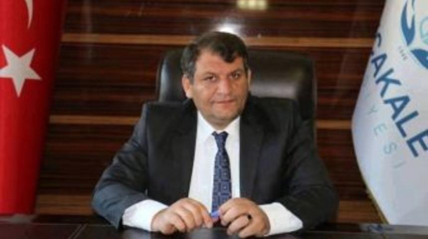 Ak&ccedil;akale Belediye Başkanı Abd&uuml;lhakim Ayhan: