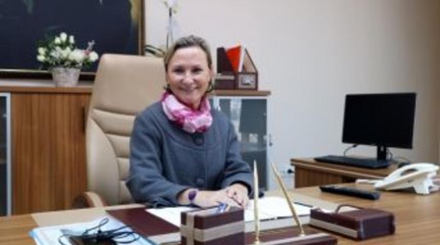 İste Denizcilik Fak&uuml;ltesi Dekanlığına Prof. Dr. Alkan Atandı