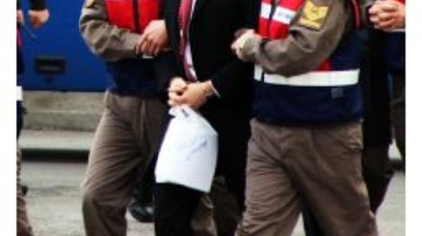 Darbeciye Akrabaları Sırt &Ccedil;evirmiş