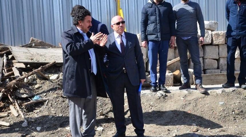 Vakıflar Genel M&uuml;d&uuml;r Yardımcısı Ali H&uuml;rata: K&uuml;tahya M&uuml;zesi, Medrese Olarak Hizmet Verecek