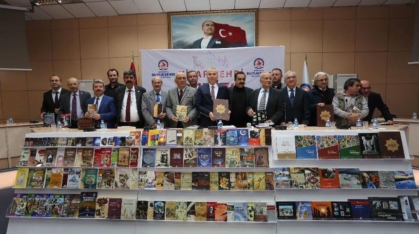 Denizli B&uuml;y&uuml;kşehir Y&uuml;zler Kul&uuml;b&uuml;nde