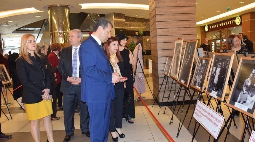 Cumhuriyet Kadınlarından Fotoğraf Sergisi