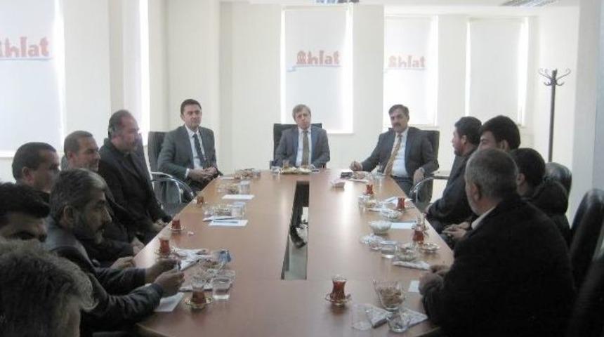 Vali &Ccedil;ınar, Taş İşletmecileriyle Bir Araya Geldi