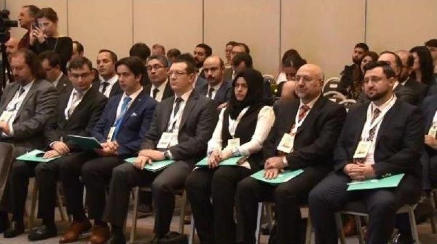 Bakan Avcı'dan Yunus Emre  Enstit&uuml;s&uuml;'nde Fet&ouml; Uyarısı