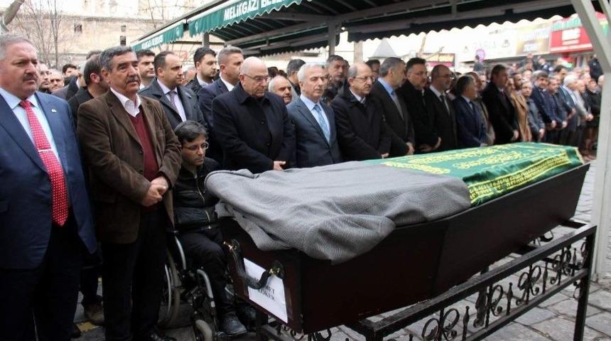 Tekden&rsquo;in Acı G&uuml;n&uuml;