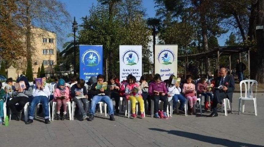 &lsquo;zamansız Ve Mekansız Okuyoruz&rsquo; Etkinliği