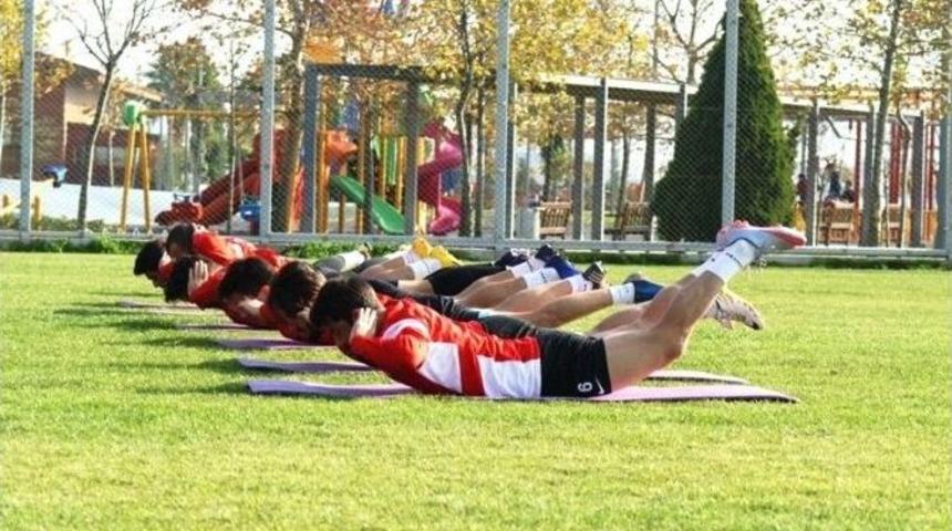 Kocaeli Birlikspor&rsquo;da Tempo Y&uuml;kseldi