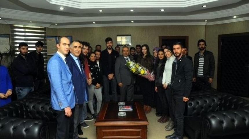 Van&rsquo;da &Ouml;ğretmenler G&uuml;n&uuml; Etkinliği