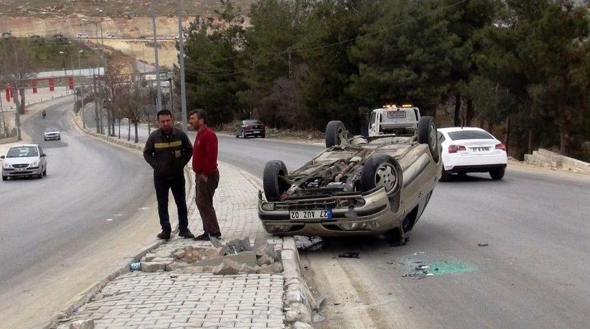 Takla Atan Ara&ccedil;tan Sağ Kurtuldu