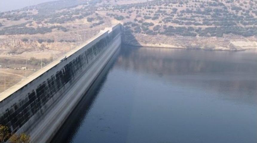 Beydağ Barajında Doluluk Oranı Y&uuml;zde 12&rsquo;ye D&uuml;şt&uuml;, Tehlike Kapıda
