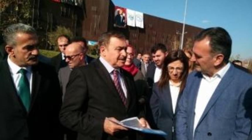 Gemlik&rsquo;in Yeni İmar Dosyası Bakana İletildi