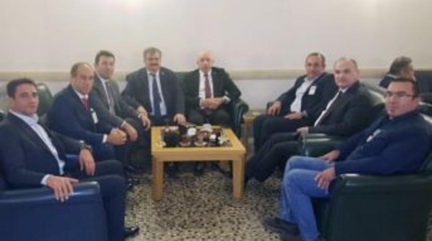 Yalman, Bakan &Ouml;zl&uuml;&rsquo;ye Erdemir&rsquo;i Şikayet Etti