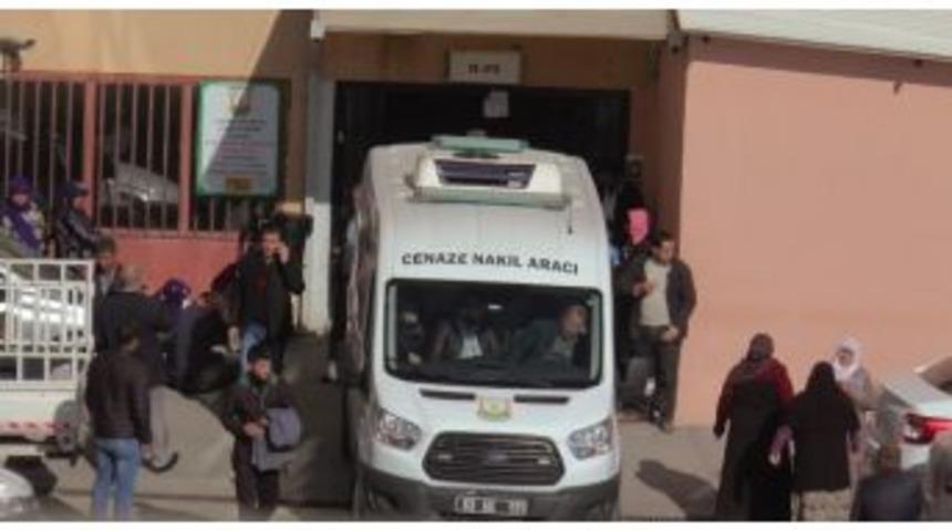 15 Yaşındaki Kız Kardeşi Tarafından &Ouml;ld&uuml;r&uuml;ld&uuml;