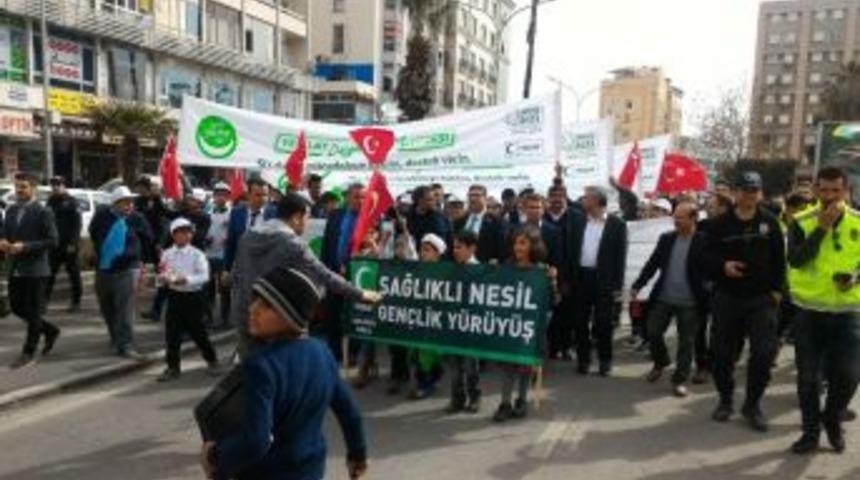 Yeşilay Haftası Etkinlikleri S&uuml;r&uuml;yor