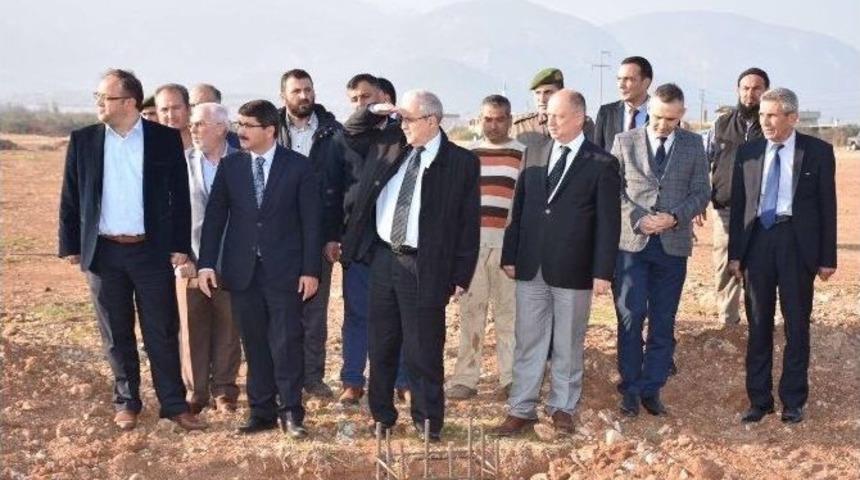 Vali G&uuml;ven&ccedil;er&rsquo;den Kiraz Pazarı Projesine Tam Not