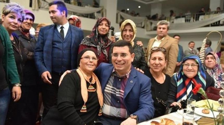 Kepez Belediyesinden Kadınlar Matinesi