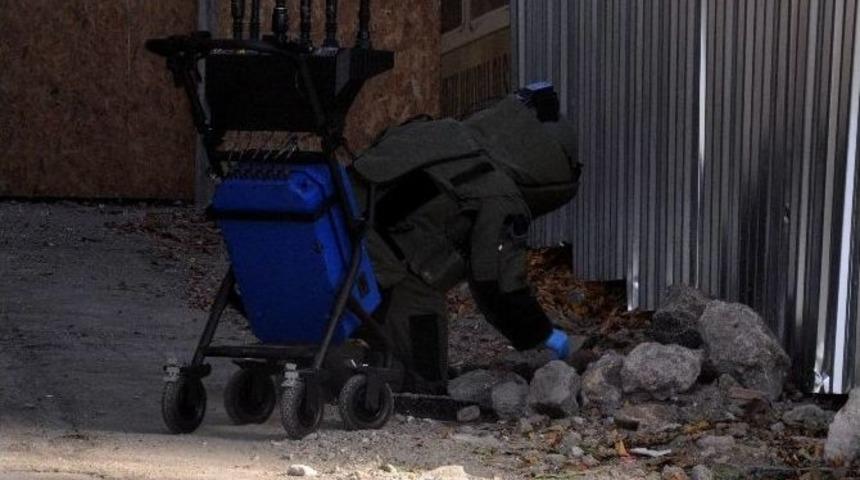 Sivas Valiliği Arkasında Bomba Paniği