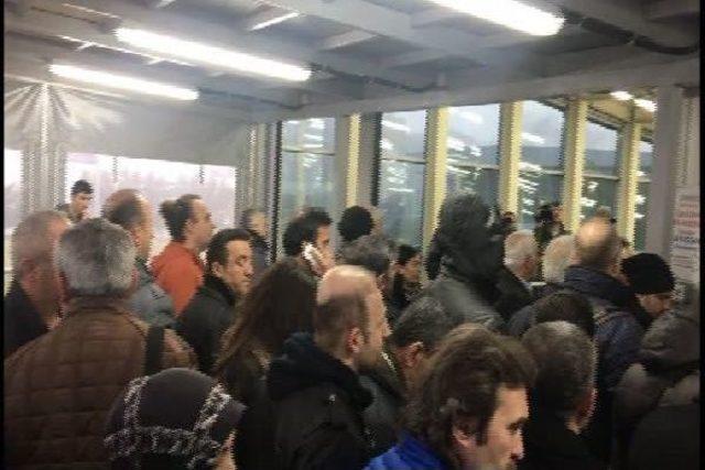 Marmaray'da Bugün De Yoğunluk Yaşanıyor