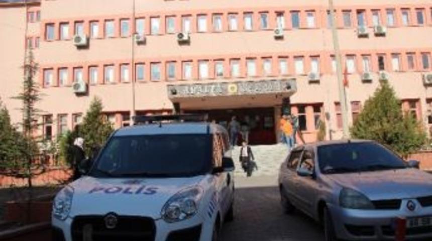 Mahkemeye Gelen Tutuklu Firar Etti