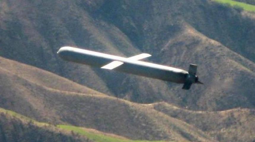 Suriye'yi vuracak silahları kim &uuml;retiyor?