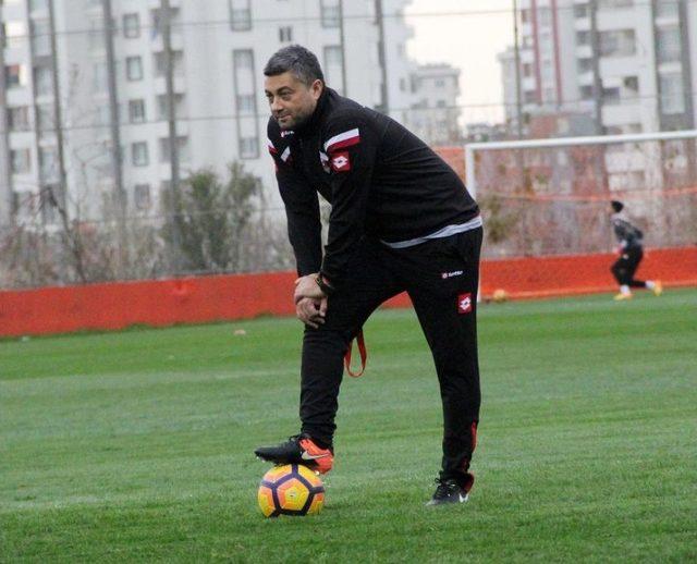 Adanaspor, Atiker Konyaspor Maçını Hazırlıklarını Çift İdmanla Devam Etti