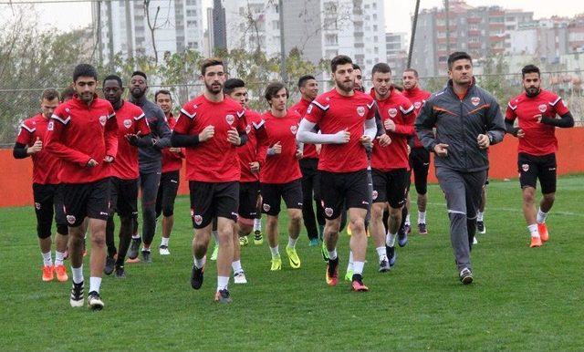 Adanaspor, Atiker Konyaspor Maçını Hazırlıklarını Çift İdmanla Devam Etti