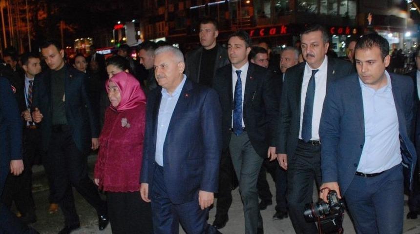 Başbakan Yıldırım, Tokatlılarla Hatıra Fotoğrafı &Ccedil;ektirdi