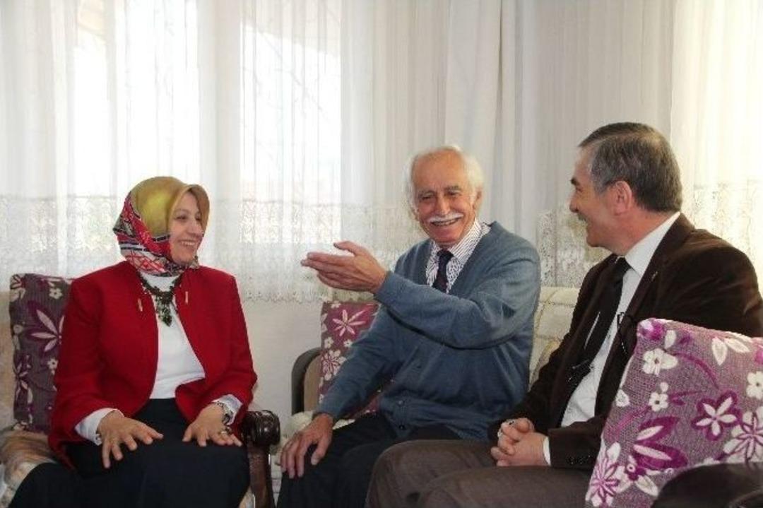 (&ouml;zel Haber) Bakan Avcı&rsquo;nın İlkokul M&uuml;d&uuml;r&uuml; O Yılları Anlattı