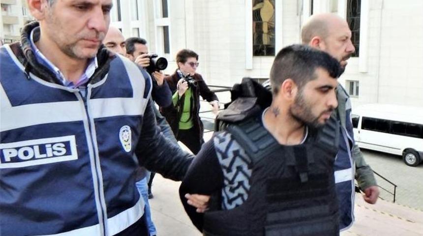 &Ouml;ğretmenin Katil Zanlısı Tutuklandı